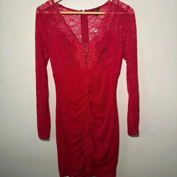 NWT GUESS TAILA NETTED LACE MINI  DRESS S - Picture 5 of 8